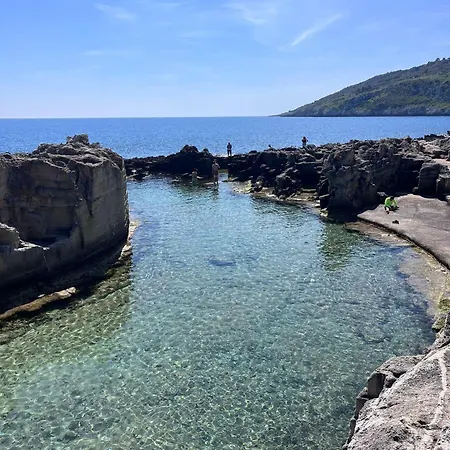 Будинок відпочинку Villino Monte Sant'angelo *